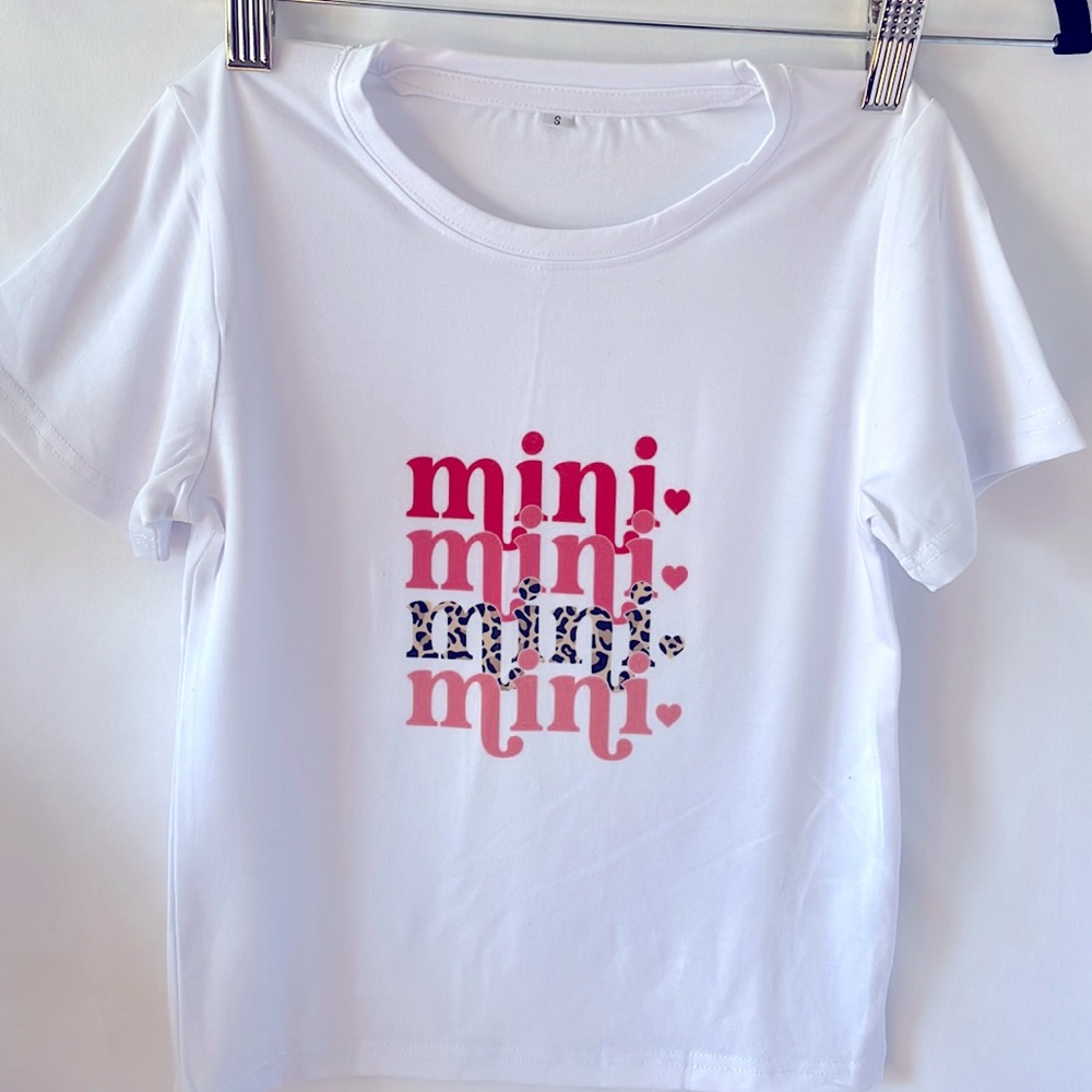 graphic tee White t-shirt size small pink red leopard mini me design